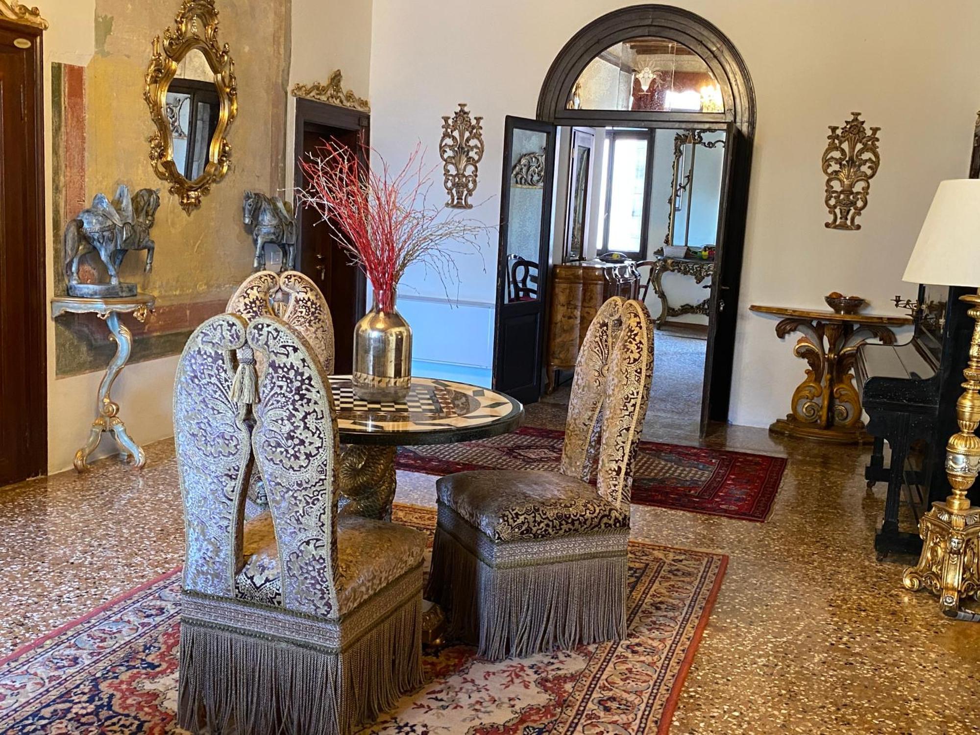 Console Palais Hotel Venesia Bagian luar foto